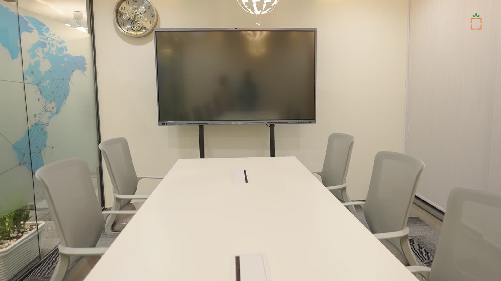 Meeting Rooms